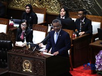 Menteri Keuangan (Menkeu), Suahasil Nazara saat dalam Rapat Paripurna DPR RI Ke-7 Masa Persidangan I Tahun Sidang 2026-2027 di Kompleks Parlemen, Senayan, Jakarta, Selasa (29/9/2026). (Tangkapan Layar Youtube/DPR RI)