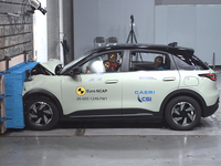 Mobil listrik mungil Geely EX2 dilakukan uji coba saat kecelakaan dan benturan. (Dok. ANCAP)