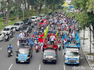 Waspada! 1.000 Buruh Pusatkan Unjuk Rasa di DPRD-Kantor Gubernur Jatim