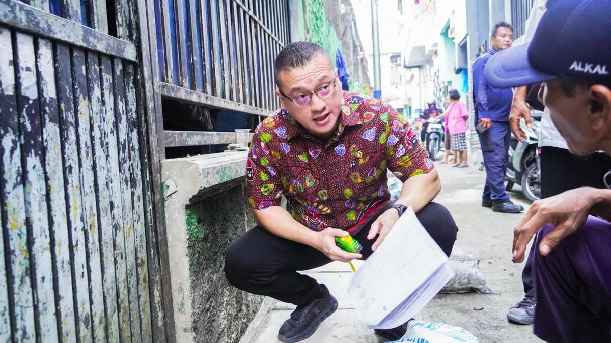 Kawal Aspirasi Warga, Kenneth DPRD DKI Pastikan Proyek Saluran Air di Jelambar Aman