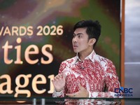 CEO PT Sucor Sekuritas, Bernadus Wijaya saat menyampaikan pemaparan dalam Road To CNBC Indonesia Awards 2026 Best Securities & Fund Manager di Jakarta, Rabu (30/9/2026). (CNBC Indonesia/Faisal Rahman)