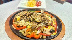 Chilis: Cobain Fried Mozzarella Viral hingga Sizzling Fajitas ala Tex-Mex