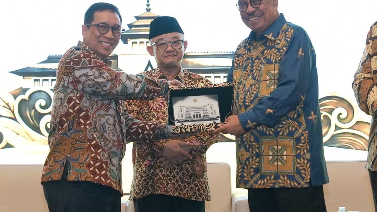 MPR Dorong Pendidikan Pancasila Diperkuat dalam Revisi UU Sisdiknas — NadiKabar.com