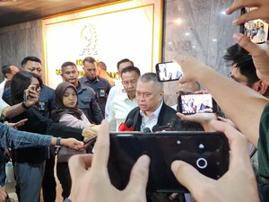 KNKT Soroti Sinyal-Komunikasi soal KRL Vs KA Anggrek, Ini Kata Menhub