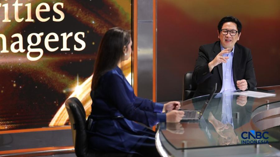 Presiden Direktur PT Panin Asset Management, Ridwan Soetedja saat menyampaikan pemaparan dalam Road To CNBC Indonesia Awards 2026 Best Securities & Fund Manager di Jakarta, Rabu (30/9/2026). (CNBC Indonesia/Tri Susilo)