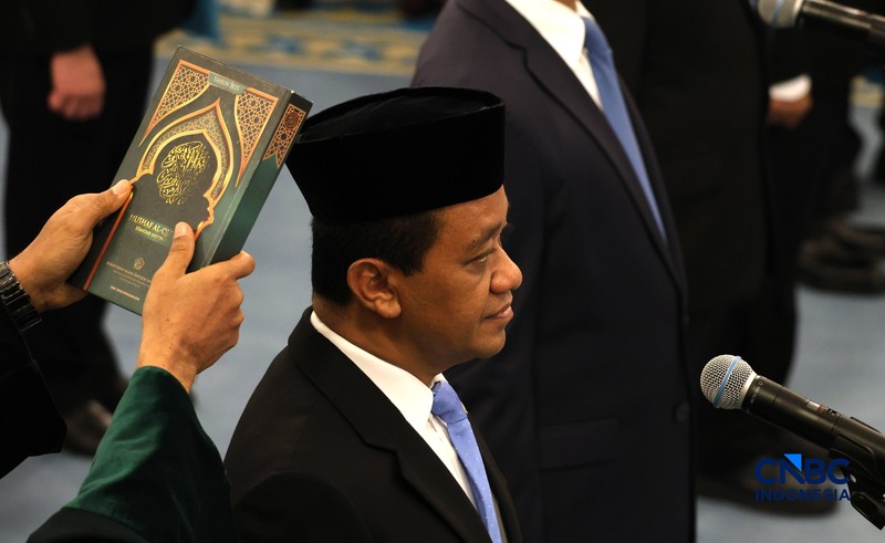 Prosesi Pelantikan Menteri dan Wakil Menteri Kabinet Merah Putih sisa masa jabatan periode tahun 2024-2029 serta anggota Ombusdsman RI di Istana Negara, Jakarta, Kamis (1/10/2026). (CNBC Indonesia/Muhammad Sabki)