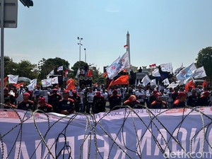 Buruh Tuntut Kenaikan UMK di Jatim Naik hingga 9%