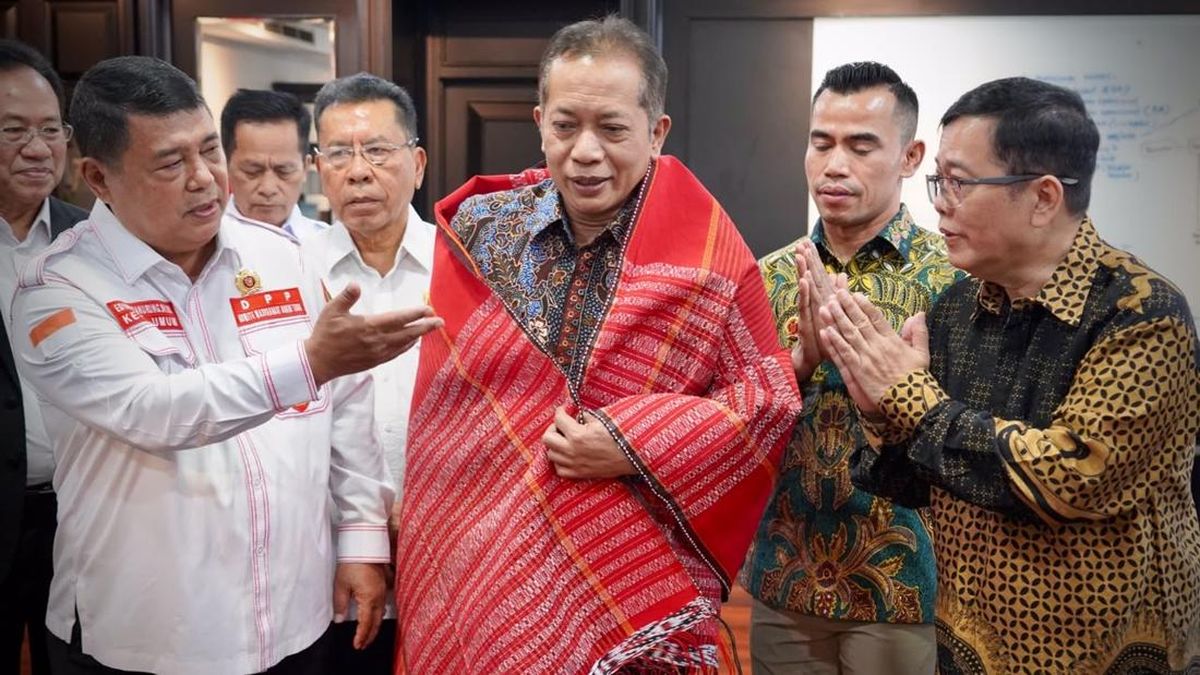 Kemenkop Gaet KMDT Kembangkan Ekonomi Berbasis Koperasi di Danau Toba — NadiKabar.com