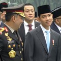 Kepala Kepolisian Republik Indonesia Listyo Sigit Prabowo saat berbincang dengan Wakil Presiden RI, Gibran Rakabuming dalam Upacara peringatan Hari Kesaktian Pancasila di Monumen Pancasila Sakti, Lubang Buaya, Jakarta Timur, Kamis (1/10/2026). (Tangk