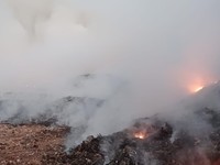Kondisi kebakaran TPA Jatibarang, Kecamatan Mijen, Kamis (1/10/2026) pagi ini. dok. (Damkar Kota Semarang)