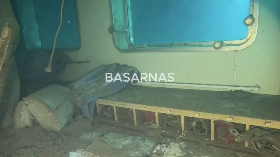 Memasuki hari ke-19 Operasi SAR kecelakaan KM Virgo Transport 8, Badan Nasional Pencarian dan Pertolongan (Basarnas) bersama unsur SAR gabungan terus melaksanakan pencarian korban yang masih dinyatakan hilang, Kamis (1/10/2026). (Dok Basarnas)