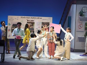 Home Sweet Loan The Musical: Jeritan Generasi Sandwich yang Bikin Banjir Air Mata