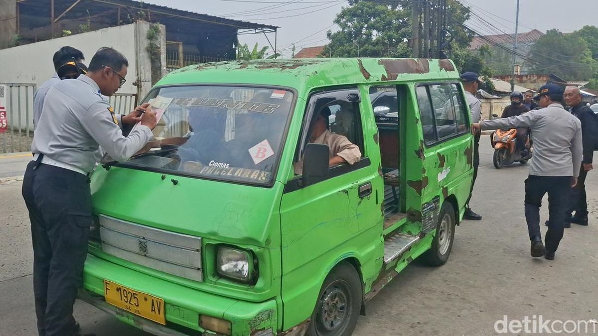 Sisa 516 Unit, Penertiban Angkot Tua Kota Bogor Ditarget Tuntas Akhir Tahun — NadiKabar.com