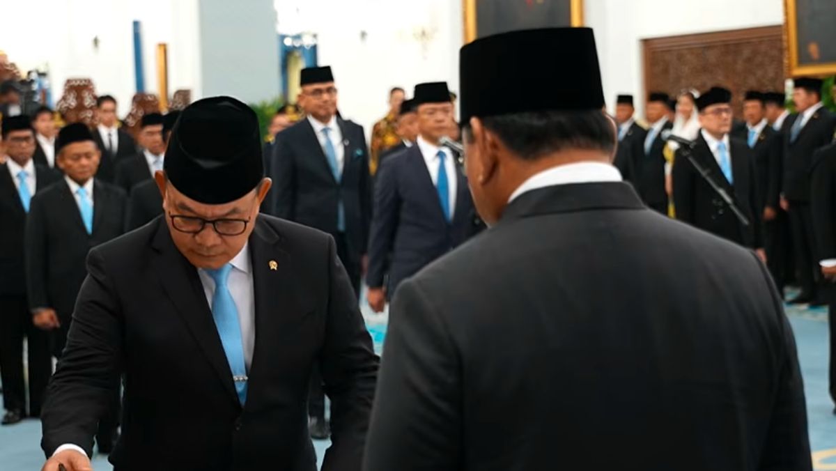 Ilustrasi berita Nasional: Dudung Abdurachman Dilantik Prabowo Gantikan Djamari Jadi Menko Polkam