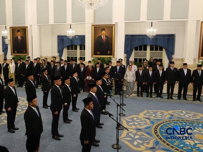 Prosesi Pelantikan Menteri dan Wakil Menteri Kabinet Merah Putih sisa masa jabatan periode tahun 2024-2029 serta anggota Ombusdsman RI di Istana Negara, Jakarta, Kamis (1/10/2026). (CNBC Indonesia/Muhammad Sabki)