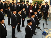 Prosesi Pelantikan Menteri dan Wakil Menteri Kabinet Merah Putih sisa masa jabatan periode tahun 2024-2029 serta anggota Ombusdsman RI di Istana Negara, Jakarta, Kamis (1/10/2026). (CNBC Indonesia/Muhammad Sabki)