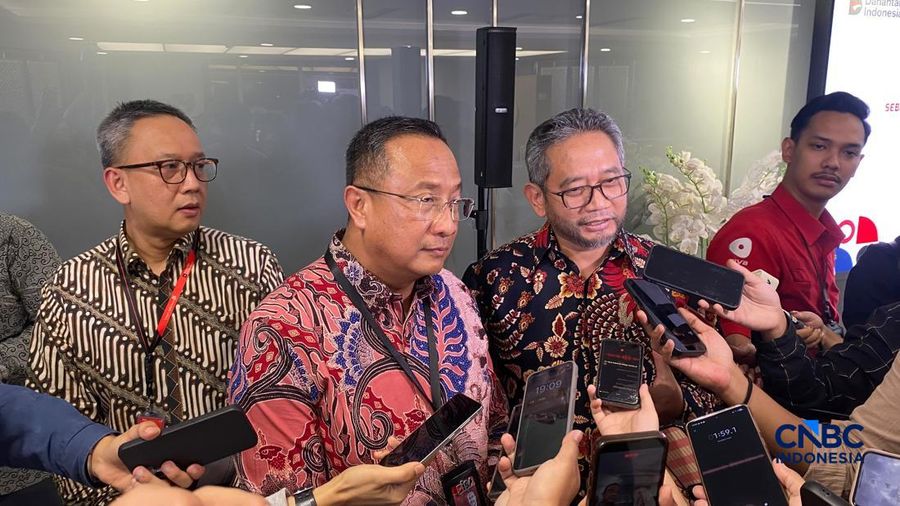 Telkom resmi merampungkan spin-off bisnis infrastruktur Infranexia dengan nilai transaksi hampir Rp 49,9 triliun. Ini disampaikan oleh Direktur Utama Telkom Nanang Hendarno usai RUPSLB yang dilakukan Rabu (30/9/2026). (CNBC Indonesia/Novina Putri Bes
