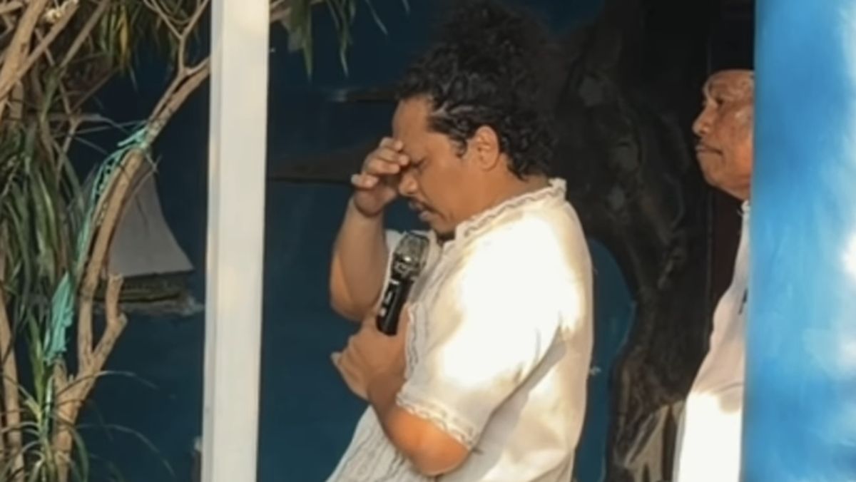 7 Hari Adik Meninggal, Arie Kriting dan Istri Masih Usaha Kuat — NadiKabar.com