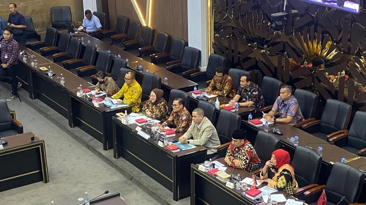 Rapat dengan Baleg DPR, DPRD DKI Minta Tambahan Kursi Jadi 180 hingga 220 — NadiKabar.com
