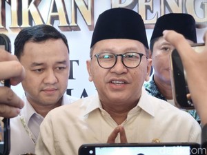 IHSG Ambles 11%, Bos Danantara Lihat Peluang Borong Saham