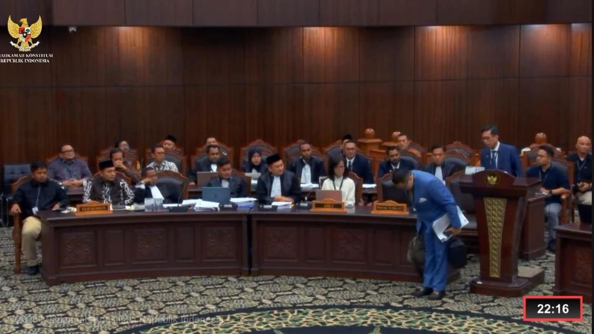 Momen Hakim MK Usir Ahli Relawan Gibran gegara Sebut Sidang Ilegal di Talkshow — NadiKabar.com