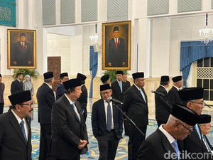 Prabowo Lantik Rocky Gerung Jadi Anggota Wantimpres