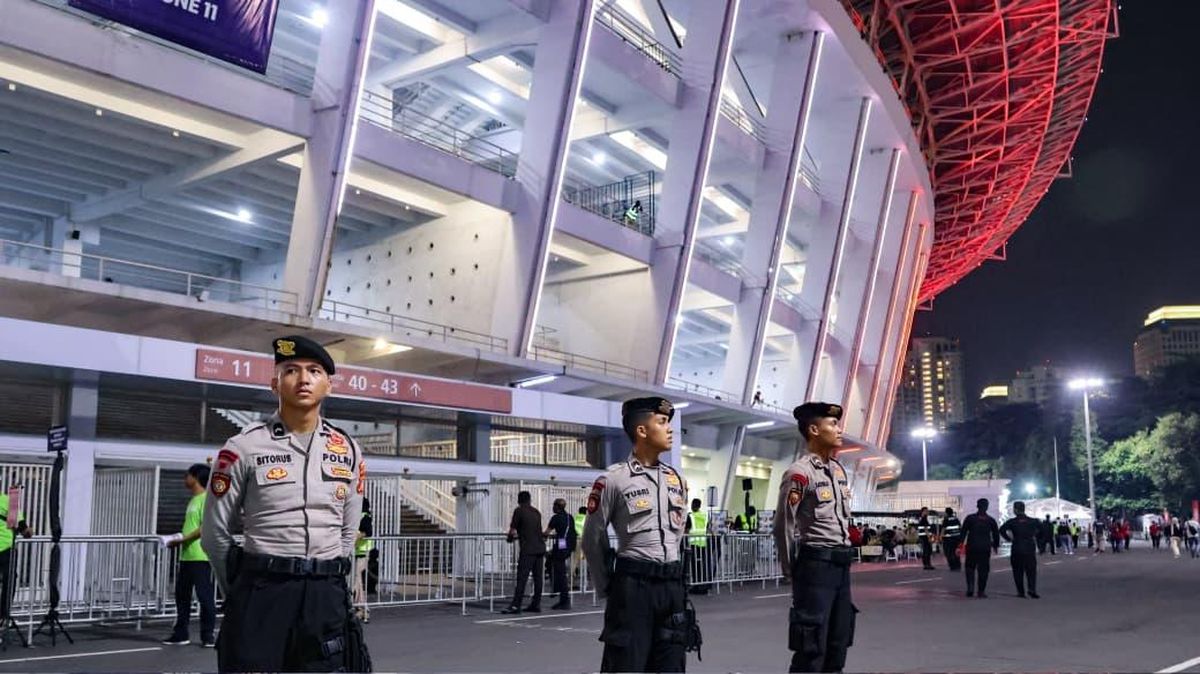 Ilustrasi berita Nasional: 2.820 Personel Polda Metro Amankan Laga Vietnam vs Pakistan di GBK