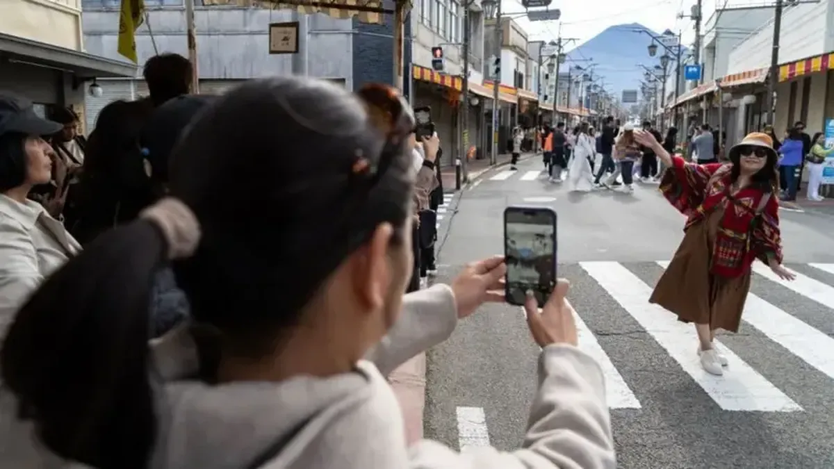 Jepang Naikkan Biaya Izin Tinggal Permanen hingga 20 Kali Lipat — NadiKabar.com