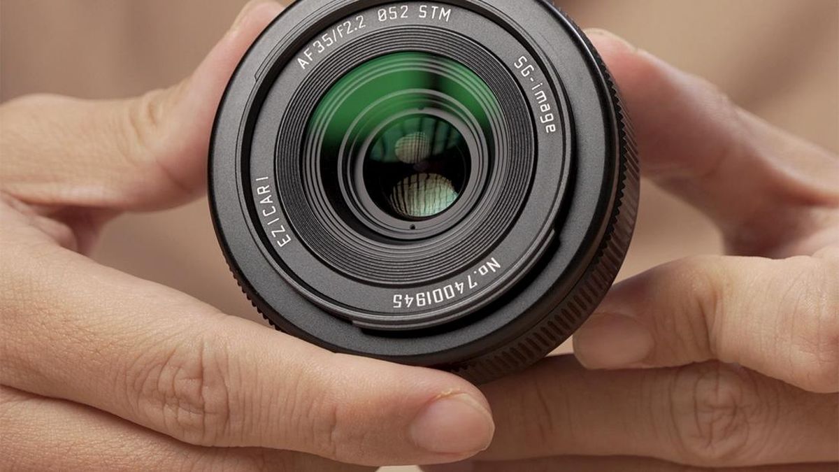 Review SG-image 35mm f/2.2, Lensa Full Frame Mungil dengan Bokeh Tak Biasa — NadiKabar.com