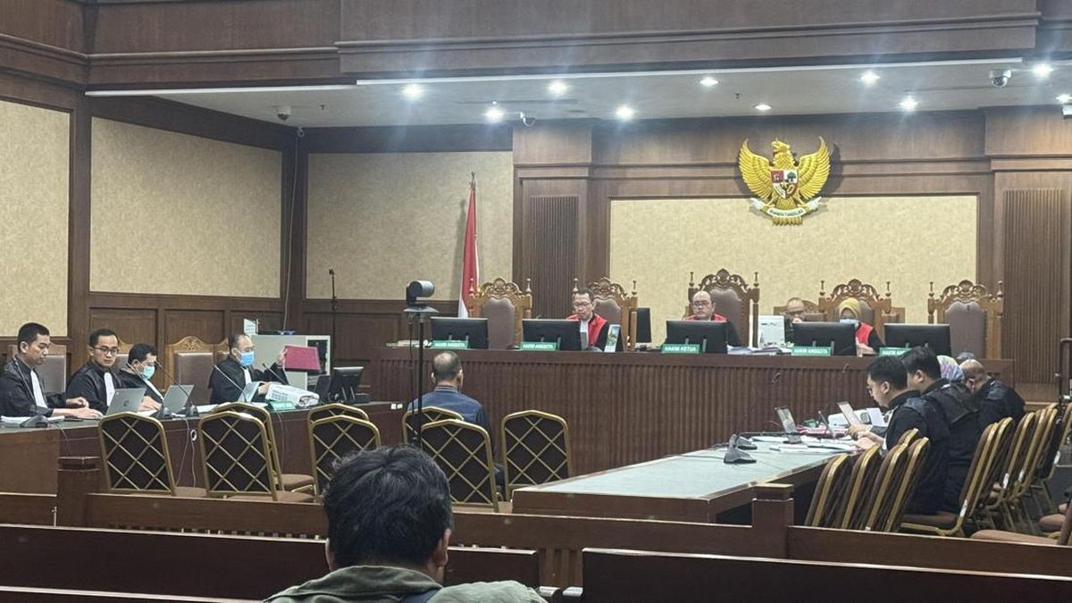 Eks Direktur Bea Cukai Akui Kirim Chat WA 'Hati-hati Coy' Sebelum Kena OTT KPK — NadiKabar.com