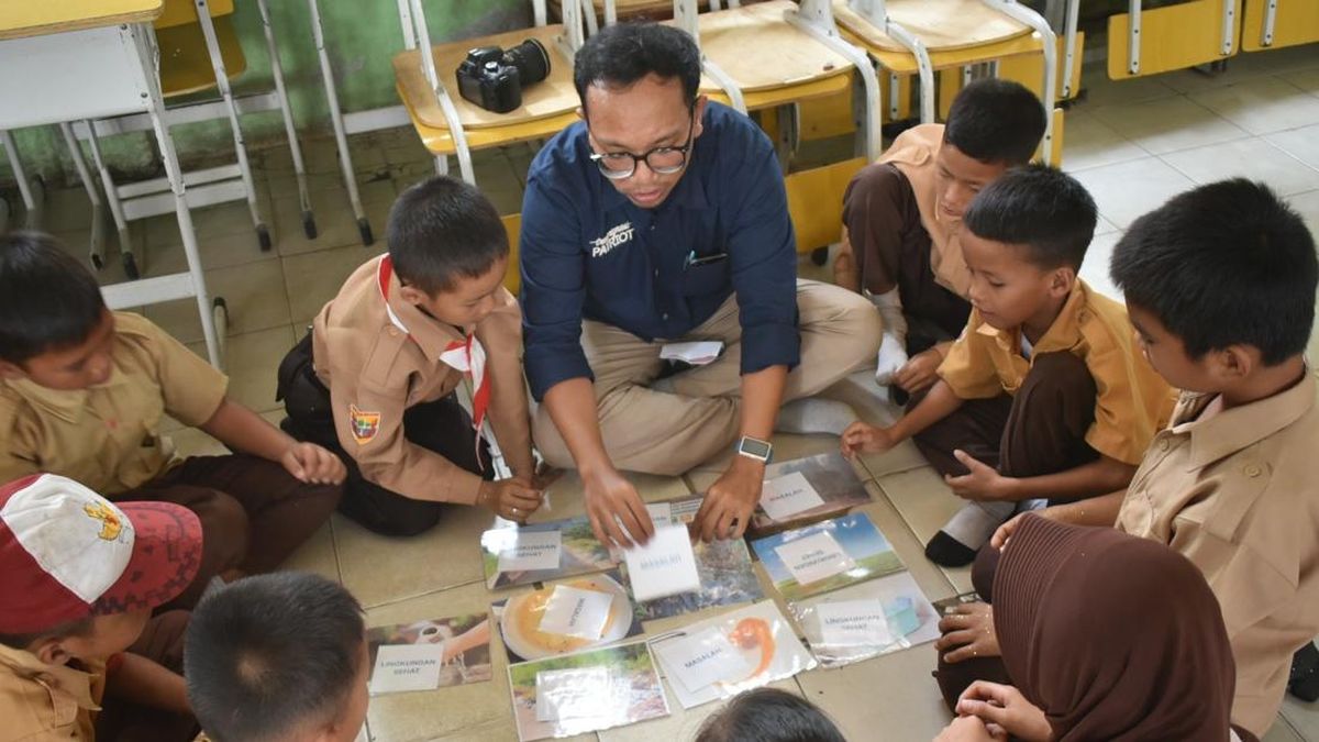 TEP Undip Beri Edukasi Kesehatan Lingkungan ke Siswa Tempirai Selatan — NadiKabar.com