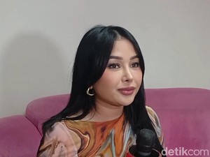 Ulang Tahun Glenn Fredly, Mutia Ayu dan Gewa Ziarah ke Rumah Ayah