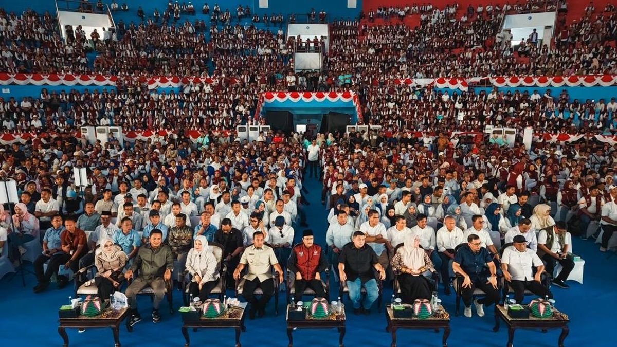 Gus Ipul Ajak Ribuan RT/RW di Makassar Jadi Agen Perlinsos — NadiKabar.com