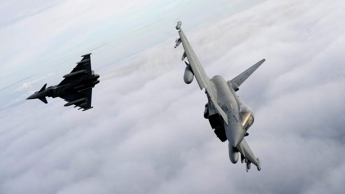 NATO Gelar Latihan Jet Tempur di Perbatasan, Rusia Geram 