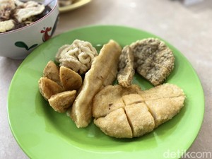 Mahasiswi Solo Dituduh Tak Bayar Makan hingga Pempek Pertama di Jalan Garuda Kemayoran