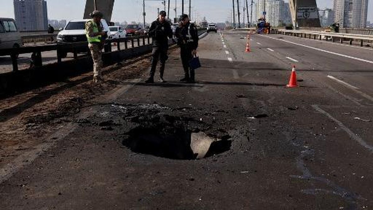 Rusia Serang Ukraina saat Kanselir Jerman Bertemu Zelensky, Sirine Meraung — NadiKabar.com