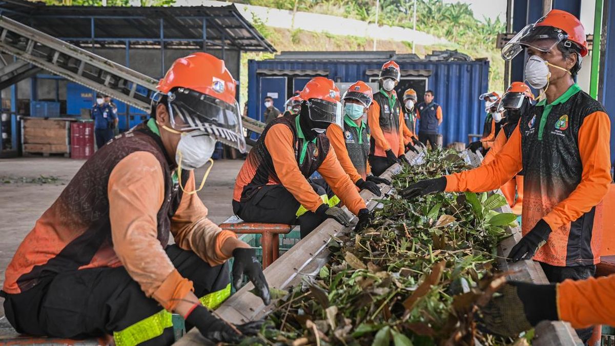 11 Sungai di Jakarta Bakal Dipasangi Saringan Sampah Terpadu — NadiKabar.com