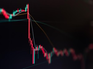IDX Stalls at 6,000, Check Todays Stock Recommendations