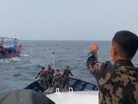 Kementerian Kelautan dan Perikanan (KKP) menangguhkan layanan operasional KM Maulana 23 setelah dugaan tindak kekerasan terhadap awak kapal perikanan (AKP) viral di media sosial. (Dok. Humas Kementerian Kelautan dan Perikanan)