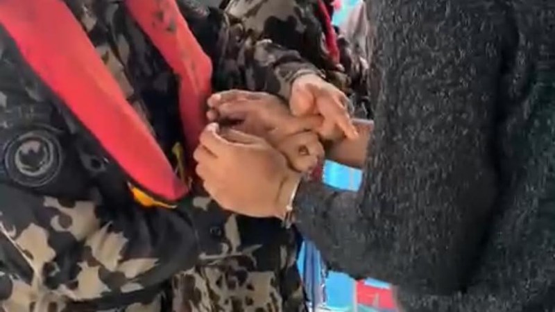 Kementerian Kelautan dan Perikanan mengamankan KM Maulana 23, terkait dugaan penganiayaan awak kapal perikanan yang viral di media sosial, Senin (5/20/2026). Kapal ikan tersebut diamankan tim patroli Ditjen Pengawasan Sumber Daya Kelautan dan Perikanan KKP saat beroperasi di wilayah perairan Laut Aru dan Arafura.
