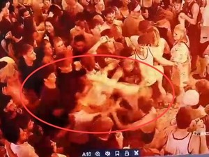 Video: WN Australia Baku Hantam di Seminyak, Satpam Ikut Dipukul!