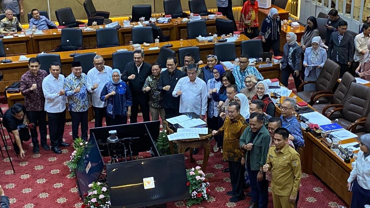 Ilustrasi berita Nasional: Komisi IX DPR Sepakati RUU Ketenagakerjaan Dibawa ke Paripurna