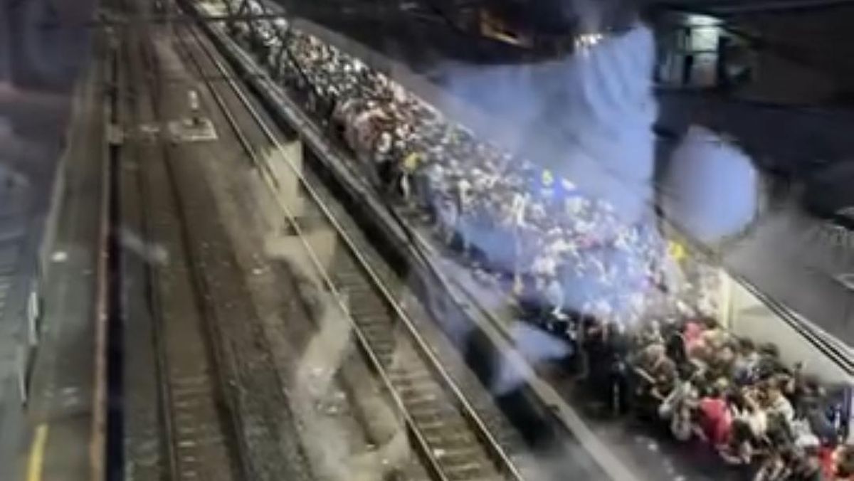 Eskalator Diperbaiki, Anker Menumpuk Saat Jam Pulang Kerja di Stasiun Duri — NadiKabar.com