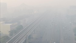 Viral Langit Oranye, Ini 10 Wilayah RI dengan ISPU Kategori Berbahaya di Tengah Karhutla
