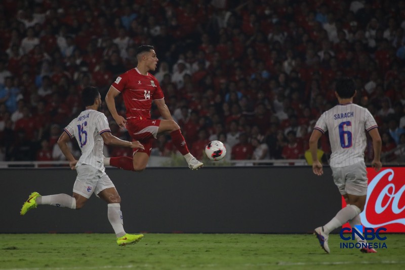 Laga Timnas Indonesia melawan Timnas Thailand pada babak Final dalam FIFA ASEAN CUP 2026 di Stadion Utama Gelora Bung Karno (SUGBK), Senayan, Jakarta, Senin (5/10/2026). (CNBC Indonesia/Faisal Rahman)