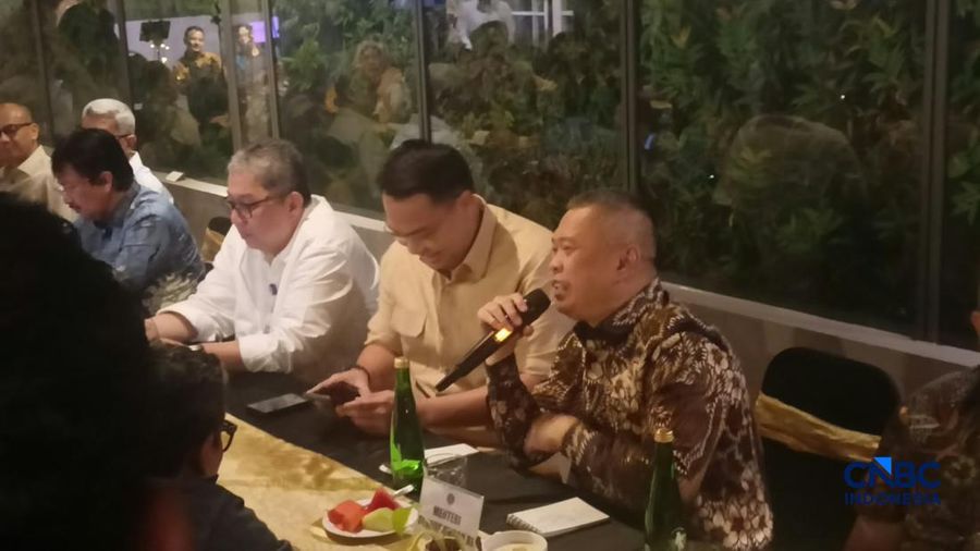 Menhub Dudy Purwagandhi dalam Lokakarya Forwahub di Bandung (Jumat 2/10/2026). (CNBC Indonesia/Ferry Sandi)
