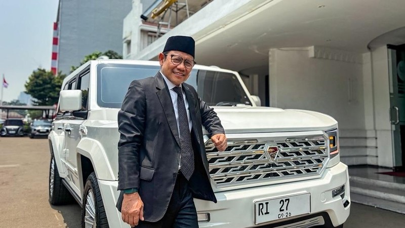 Menteri Koordinator Bidang Pemberdayaan Masyarakat (Menko PM), Muhaimin Iskandar mengunggah cerita kesan pertama kalinya saat berangkat bertugas dengan Maung Garuda, kendaraan dinas buatan PT Pindad. (Threads/cakiminow)
