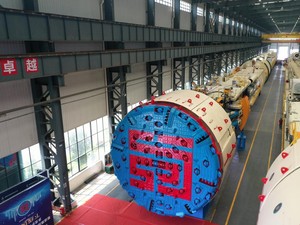 China Buat Monster Pengebor Terbesar Dunia, Beratnya 3.500 Ton