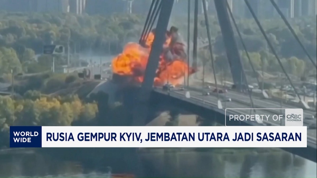 Video: Rusia Gempur Kyiv, Jembatan Utara Jadi Sasaran