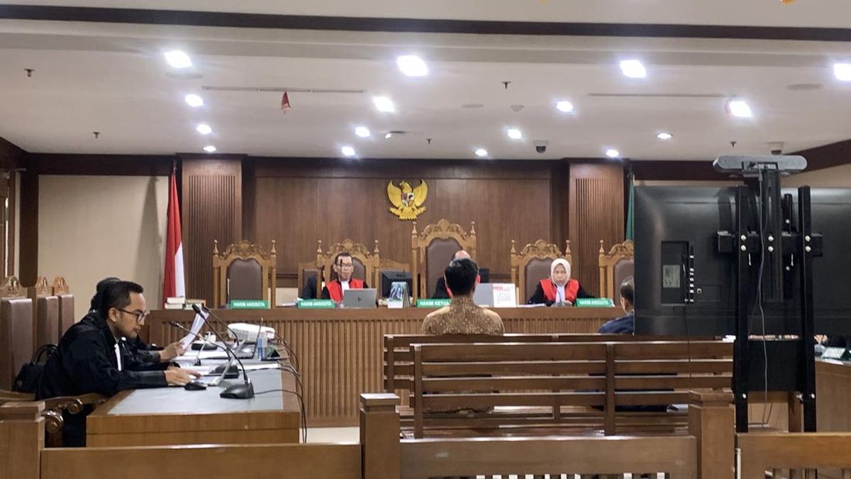 Pengusaha Beri 3 Gepok Duit ke Terdakwa Kasus Bea Cukai, Klaim Bantuan Bencana — NadiKabar.com